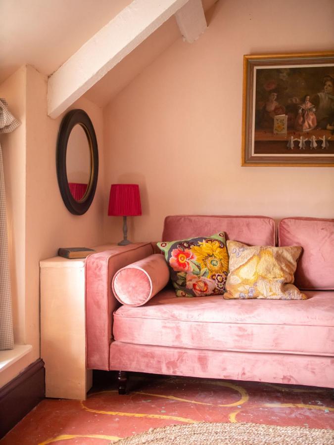 Country Cottage With Spa, Catering, Gardens, Nature Reserve Walks - Free Parking, Self Checkin Scunthorpe Esterno foto