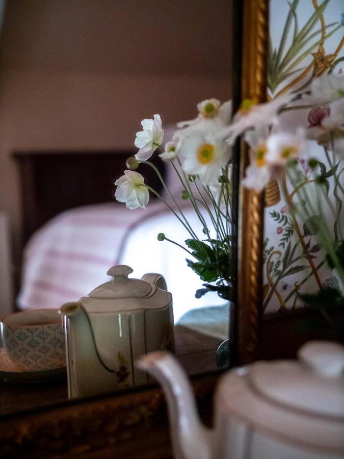 Country Cottage With Spa, Catering, Gardens, Nature Reserve Walks - Free Parking, Self Checkin Scunthorpe Esterno foto