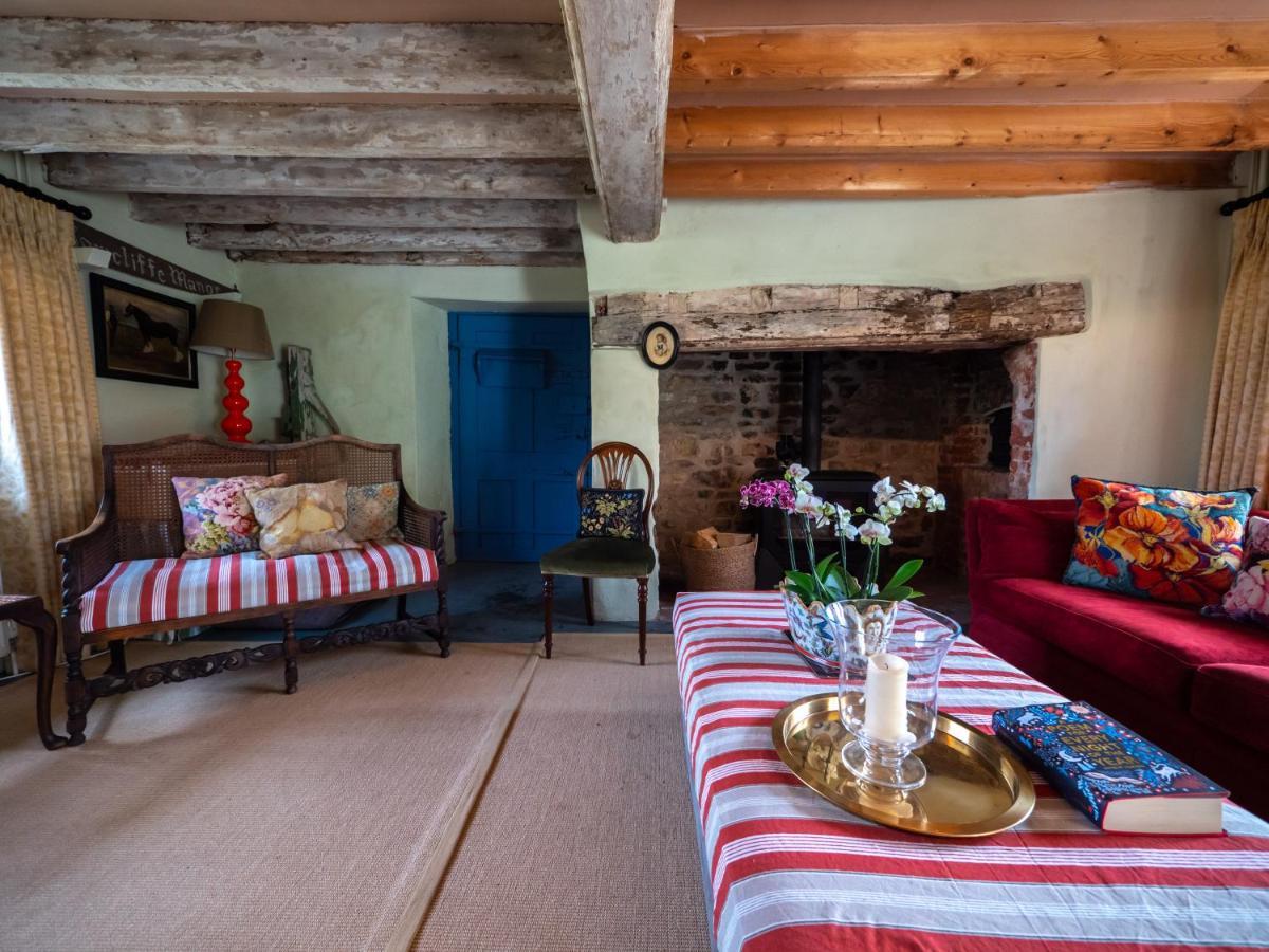 Country Cottage With Spa, Catering, Gardens, Nature Reserve Walks - Free Parking, Self Checkin Scunthorpe Esterno foto