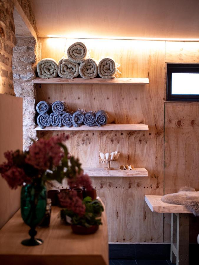 Country Cottage With Spa, Catering, Gardens, Nature Reserve Walks - Free Parking, Self Checkin Scunthorpe Esterno foto
