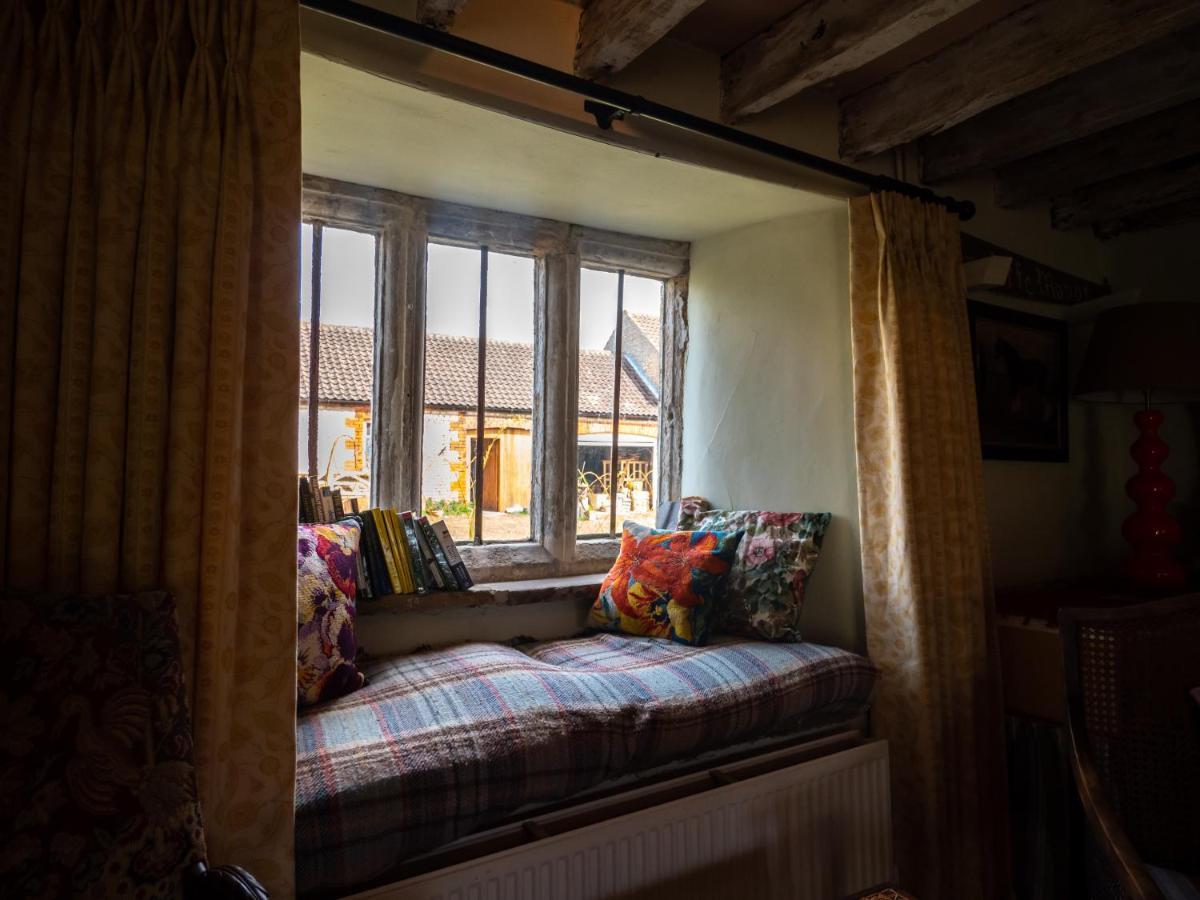 Country Cottage With Spa, Catering, Gardens, Nature Reserve Walks - Free Parking, Self Checkin Scunthorpe Esterno foto