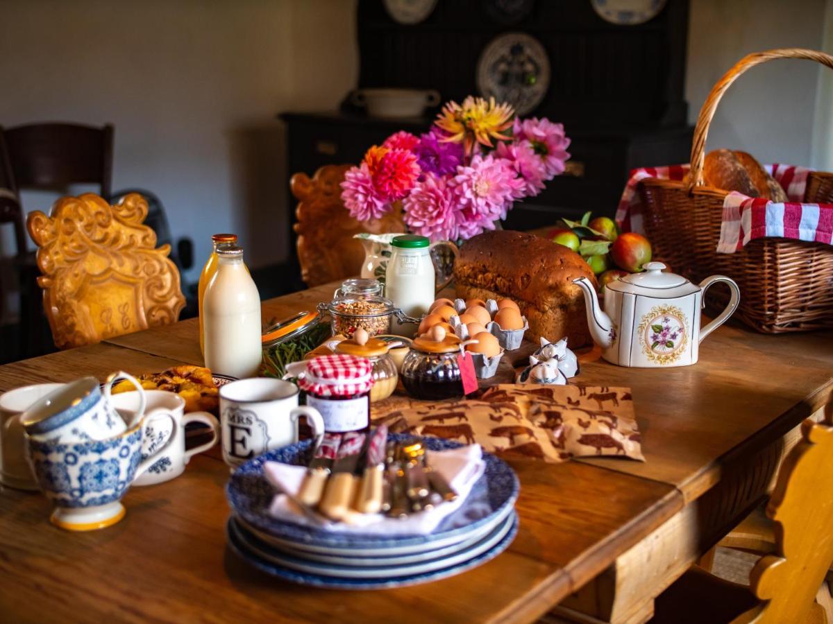 Country Cottage With Spa, Catering, Gardens, Nature Reserve Walks - Free Parking, Self Checkin Scunthorpe Esterno foto